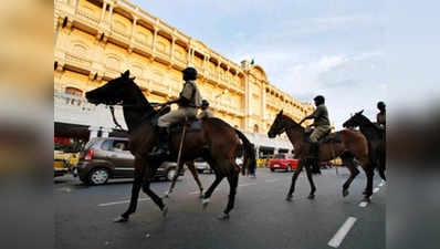 लोगों की निगरानी और मदद के लिए अब घुड़सवारी करेगी बेंगलुरु पुलिस