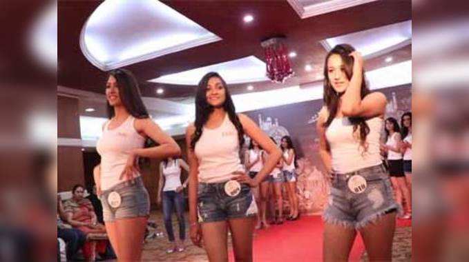 पाहा : fbb कलर्स फेमिना मिस इंडिया २०१७ जम्मू ऑडिशन 
