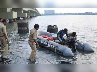 ഗ്രോശ്രീ പാലത്തിൽ നിന്നും ചാടിയത്: യുവാവിൻെറ നുണക്കഥ