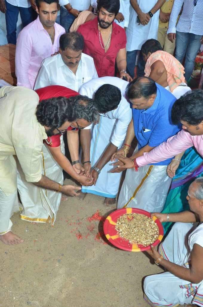 நடிகர் சங்க கட்டடம் அடிக்கல் நாட்டு விழா: சினிமா பிரபலங்கள் பங்கேற்பு