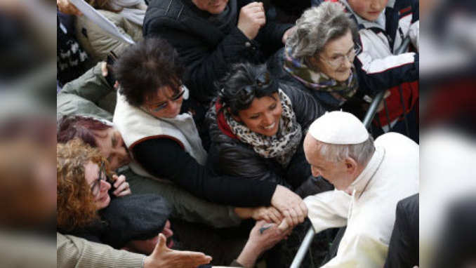 Pope visits Italy area devastated by 2012 quakes 