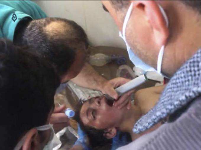 सीरिया में केमिकल अटैक की दर्दनाक तस्वीरें
