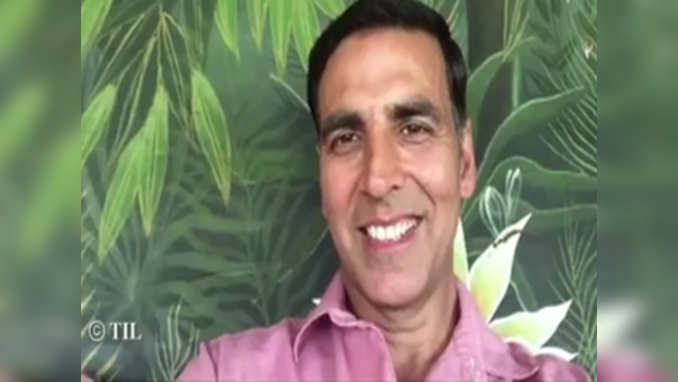 Akshay Kumar thanks fans and family for his National Award for Rustom 