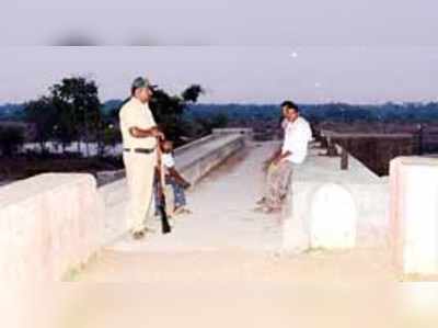 ಕಾವೇರಿ ನೀರಿಗೆ ನೀರು ಗಂಟಿ, ಖಾಲಿ ಕಣ್ಗಾವಲು