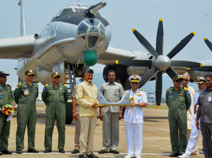 आखिरी बार लैंड हुआ TU-142M, अब बनेगा संग्रहालय