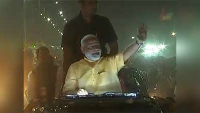 Watch: PM Modis mega roadshow in Surat 