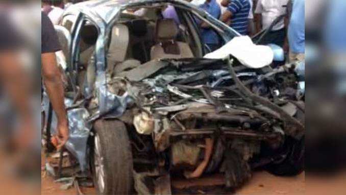 Goa: 6 killed, five injured in road mishap 