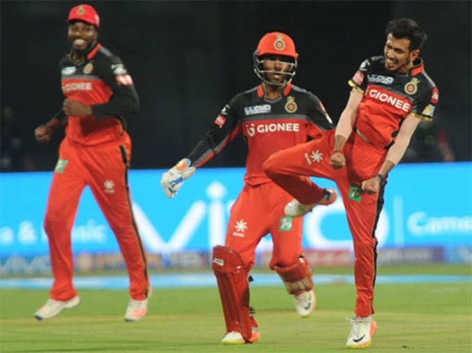 IPL 10: कोहली और गेल ने ऐसे किया गुजरात को बेदम