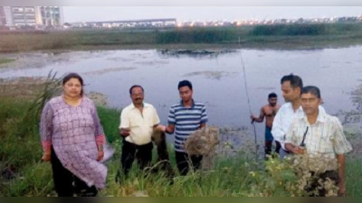 নিউ টাউনে বন দপ্তরের অভিযান, মিলল পাখি ধরার ফাঁদ