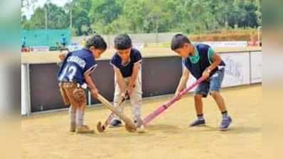 ಚೆರುಮಂದಂಡ, ಚೆಯ್ಯಂಡ, ಕಾಂಡಂಡಕ್ಕೆ ಭರ್ಜರಿ ಗೆಲುವು