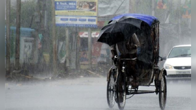 ভারী বৃষ্টিতে বেহাল আগরতলা