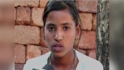 MP: Dalit girl attends Madrasa for Urdu education 