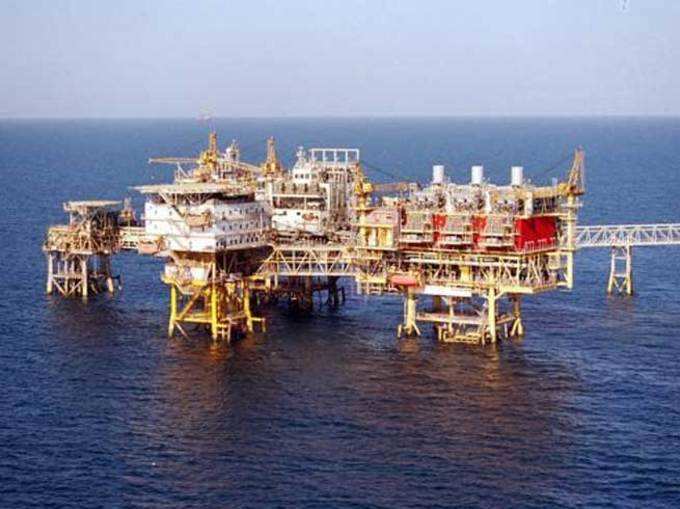 ONGC में ग्रैजुएट ट्रेनी के 721 पदों पर वेकंसी