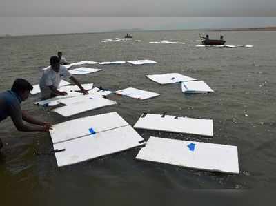 ഡാമിലെ ജലബാഷ്‌പീകരണം തടയാനുള്ള മന്ത്രി ബുദ്ധി കാറ്റിൽ പറന്നു!!