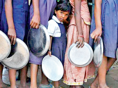 ರಜೆ ಬಿಸಿಯೂಟಕ್ಕೆ ಅರ್ಧಕ್ಕರ್ಧ ಮಕ್ಕಳ ಗೈರು