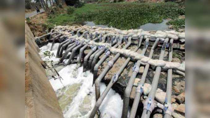 Bengaluru: Civic agencies mulling sewer lines to siphon Bellandur froth 