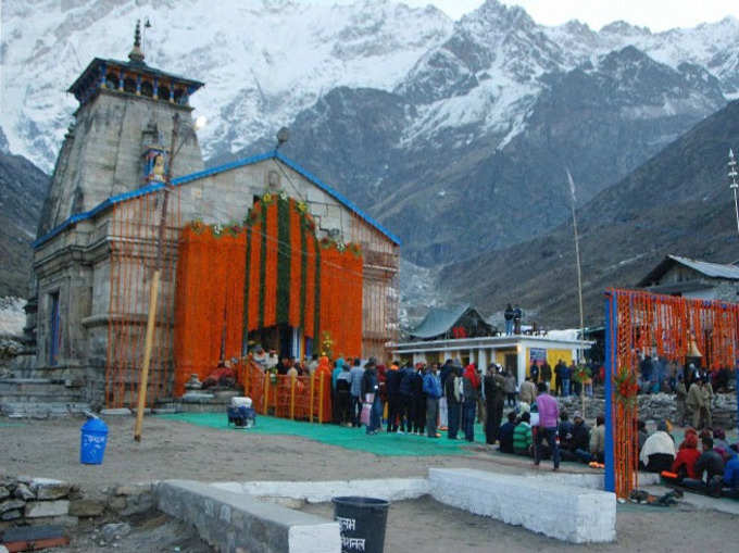 शंकराचार्य से पहले केदारनाथ मंदिर