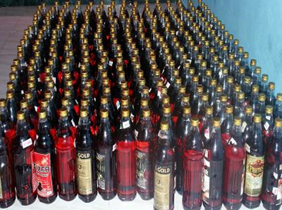 बिहार में गायब हुई जब्त की गई शराब, पुलिस ने लगाया चूहों पर आरोप