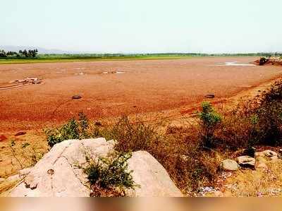 ರೈತರಿಂದಲೇ ಹೂಳಿಗೆ ಮೋಕ್ಷ