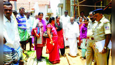 ಅಧಿಕಾರಿಗಳ ದಾಳಿ: ಬಾಲ್ಯ ವಿವಾಹಕ್ಕೆ ತಡೆ