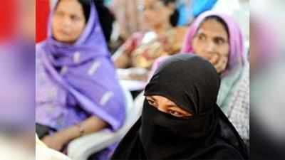 तीन तलाक से मुक्ति के लिए मुस्लिम महिलाएं करेंगी हनुमान चालीसा का पाठ
