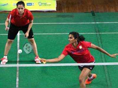 Bengaluru: Fans thrilled as Saina, Sindhu team up for a doubles match 