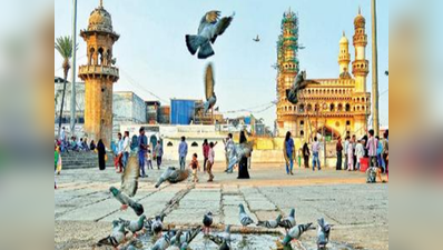 रमजान के महीने में मक्का के नमाजियों को उपदेश देना चाहता है एक हिंदू