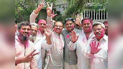 गुजरात: लोकल चुनाव में BJP का सफाया, पार्टी हैरान