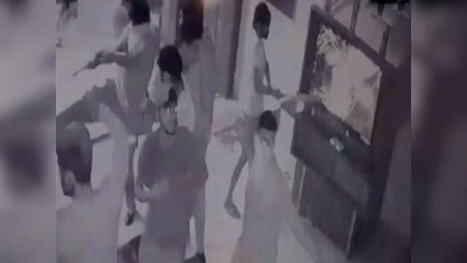 On cam: Hooligans ransack hotel in Ludhiana 