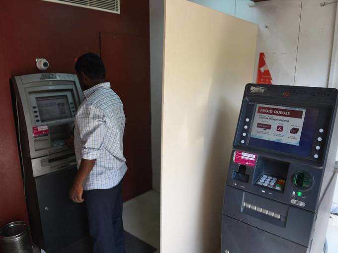 मिथक: ATM इस्तेमाल करना खतरे से खाली नहीं