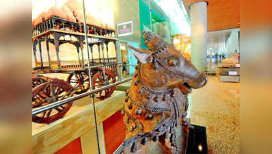 Now, go on a cultural safari at Mumbai international airport 