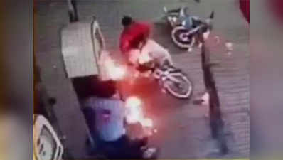 Bike catches fire at petrol pump in Surat 