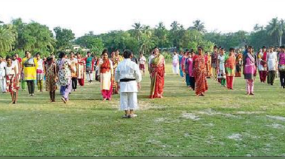 গেরুয়া মহিলা ব্রিগেডের আকর্ষণ বাড়ছে বাংলায়