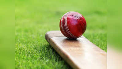 पाकिस्तानी क्रिकेटर ने 50 ओवर के मैच में लगाई ट्रिपल सेंचुरी