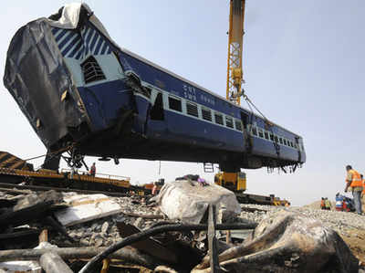 रेलवे करे भीषण दुर्घटनाओं को रोकने के लिए पुख्ता इंतजामः हाई कोर्ट