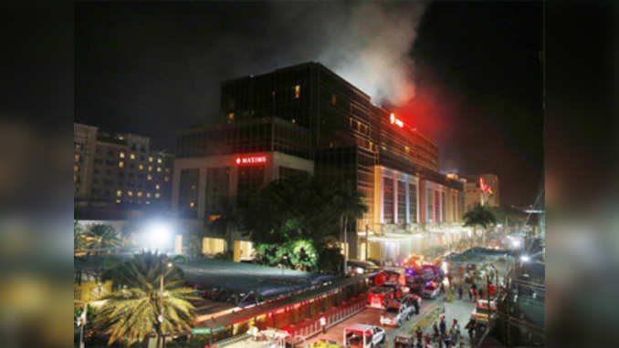 Gunfire, blasts hit Philippine casino 
