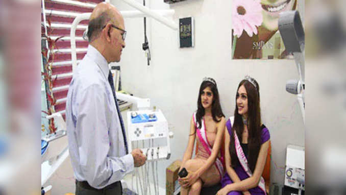 Miss India 2017: Smile Care session with Dr Suhas Lele