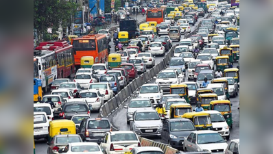 दिल्लीः यहां प्रति 2 व्यक्ति पर मौजूद है एक वाहन