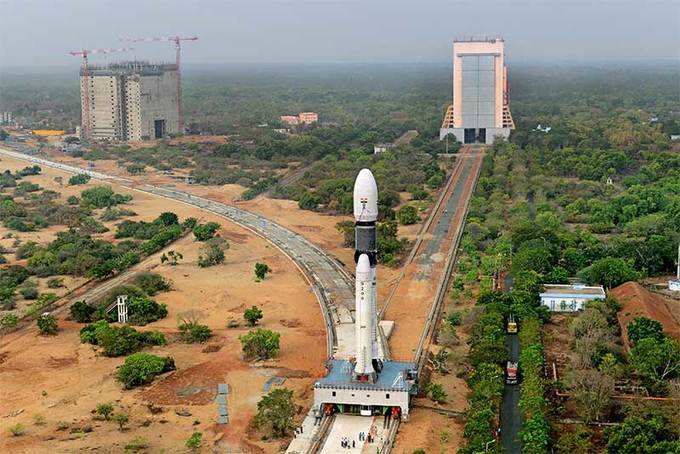 7 செயற்கைக்கோள்களுக்கு சமமான ஜி சாட் -19, முக்கிய அம்சங்கள் : அசத்தும் இஸ்ரோ