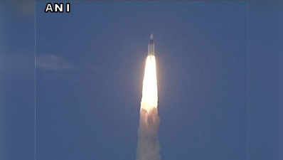 इसरो की बड़ी कामयाबी, देश के सबसे वजनी रॉकेट जीएसएलवी मार्क-3 का प्रक्षेपण