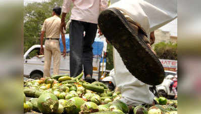 Shiv Sena slams Maharashtra govt over farmers protest 