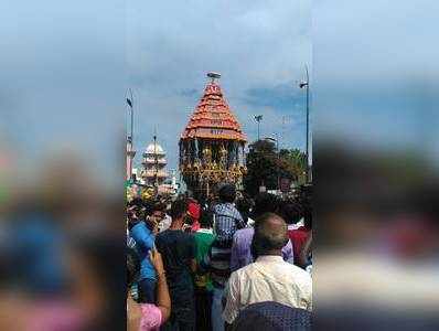 வரதராஜ பெருமாள் கோயில் வைகாசி தேரோட்டம் கோலாகலம்