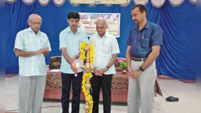 ಹೈನುಗಾರಿಕೆಯಿಂದ ರೈತರಿಗೆ ಹೆಚ್ಚಿನ ಲಾಭ