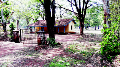 ಬಳಕೆಯಿಲ್ಲದೇ ಮಂಕಾದ ರೇಷ್ಮೆ ಕೋಠಿ