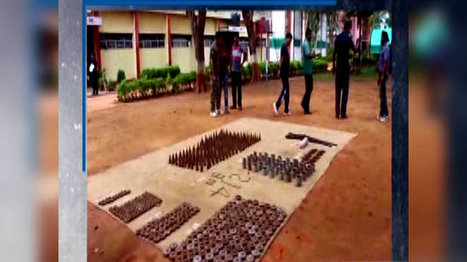 Latehar: Huge cache of arms, ammunitions recovered by CRPF 