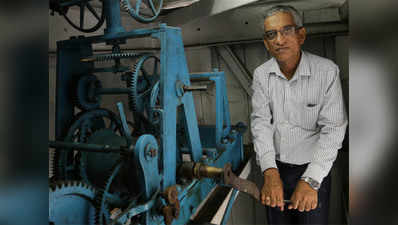 कोलकाता की हेरिटेज घड़ियों की देखरेख में 150 साल से लगा है यह परिवार