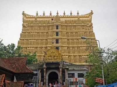 പത്മനാഭ സ്വാമി ക്ഷേത്രത്തിലെ ബി നിലവറ തുറക്കണം: സുപ്രീംകോടതി