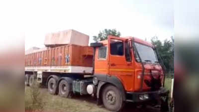 Trucks carrying stones for construction of Ram Mandir arrive in Ayodhya 