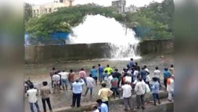 Mumbai: Water pipeline bursts, kills 2 children 