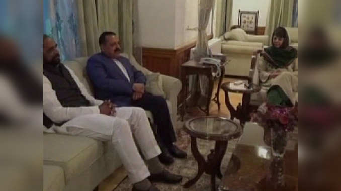 J&amp;K CM Mufti meets Jitendra Singh, Hansraj Ahir, Army Chief Bipin Rawat